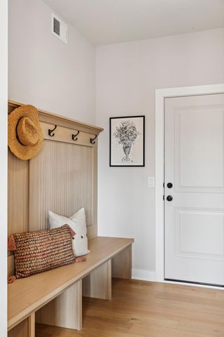 5527 Scenic Loop Run, Victoria, MN 55386