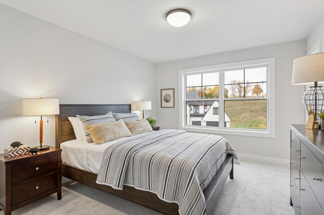 5527 Scenic Loop Run, Victoria, MN 55386