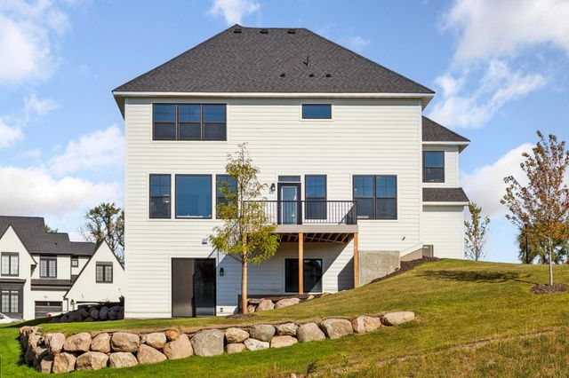 5527 Scenic Loop Run, Victoria, MN 55386