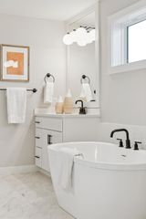 5527 Scenic Loop Run, Victoria, MN 55386