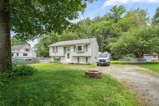 19 Thompson Pike, Killingly, CT 06241