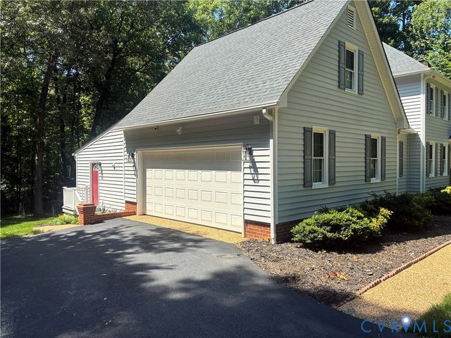 7021 Amstel Bluff Way, Chesterfield, VA 23838