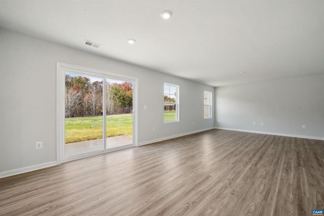 280 HORSE PATH DR, Charlottesville, VA 22902