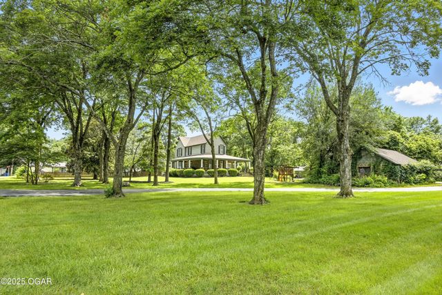 509 W Highland Avenue, Carthage, MO 64836