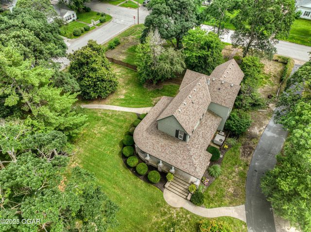 509 W Highland Avenue, Carthage, MO 64836