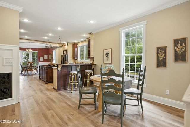 509 W Highland Avenue, Carthage, MO 64836