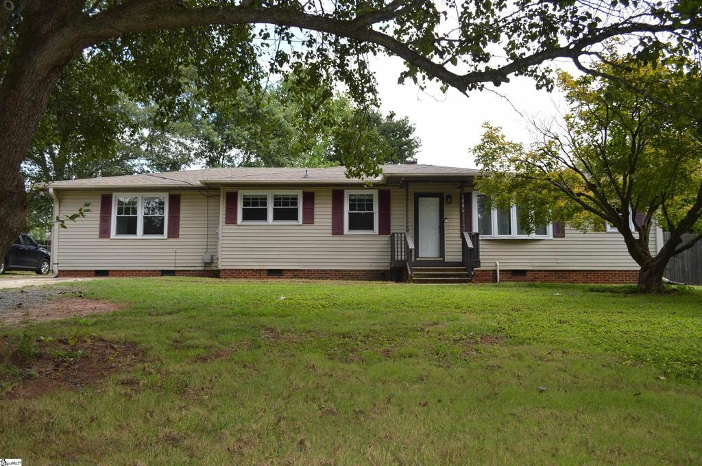 1006 Hampton Road, Lyman, SC 29365