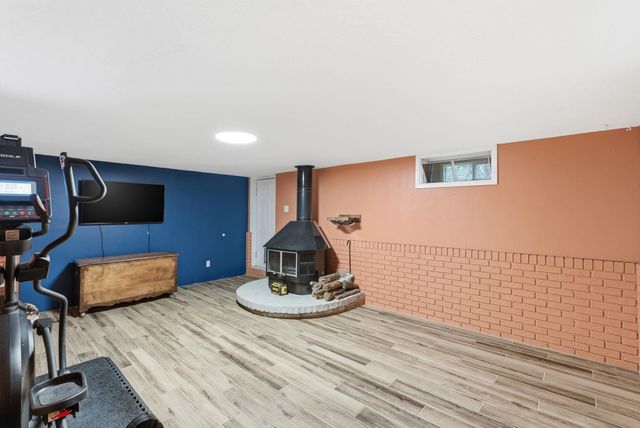 5913 S Oliver St, Derby, KS 67037