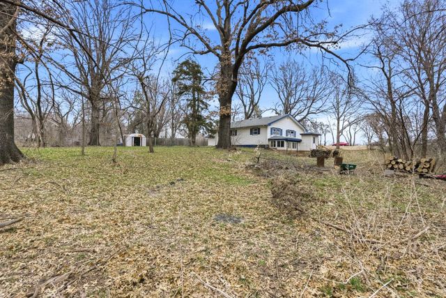 5913 S Oliver St, Derby, KS 67037