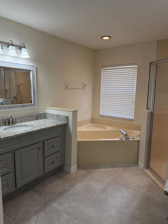 Image 8 of property listing at 4572 NW 32ND STREET, Ocala, FL 34482