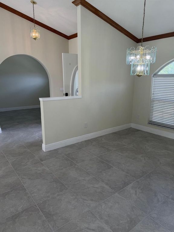 Image 10 of property listing at 4572 NW 32ND STREET, Ocala, FL 34482
