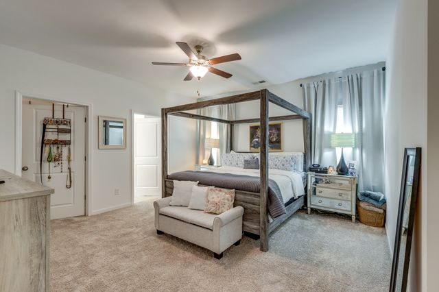 481 Buddy Dr, Columbia, TN 38401