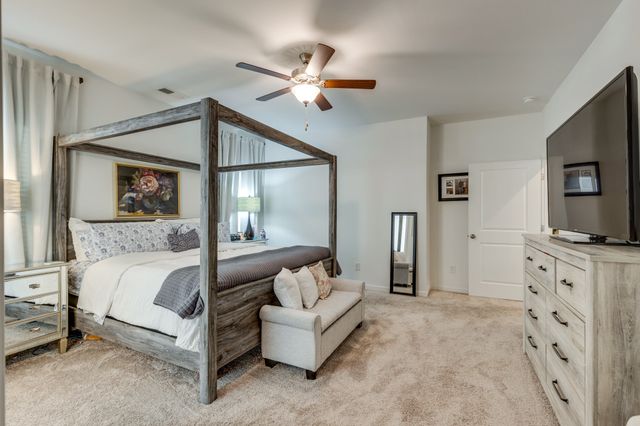 481 Buddy Dr, Columbia, TN 38401