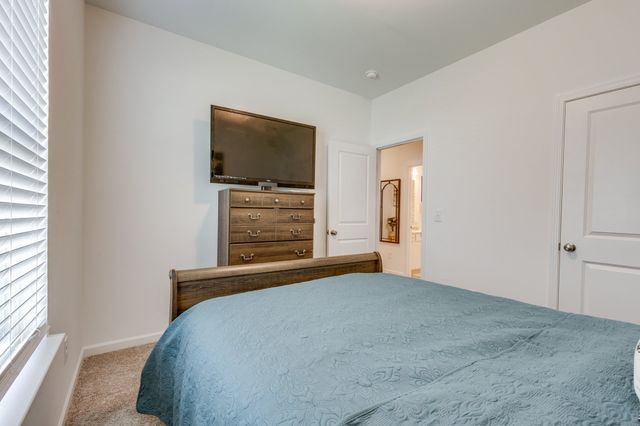 481 Buddy Dr, Columbia, TN 38401