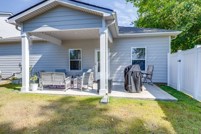 481 Buddy Dr, Columbia, TN 38401