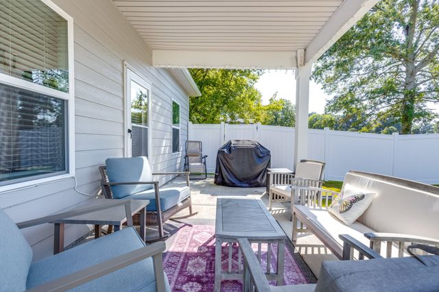 481 Buddy Dr, Columbia, TN 38401