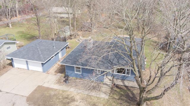 4943 Osgood Avenue N, Stillwater, MN 55082
