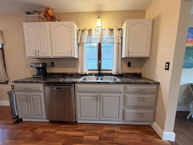 4943 Osgood Avenue N, Stillwater, MN 55082