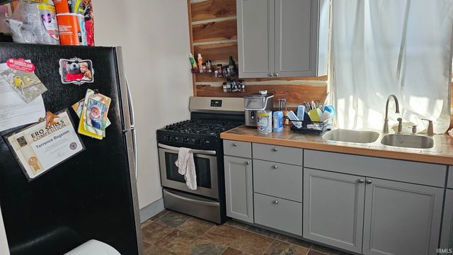 3354 E Ore Branch Road, Bloomfield, IN 47424