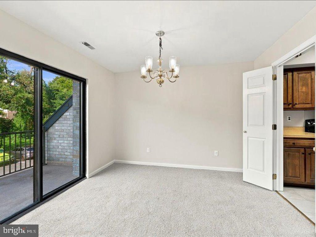 574 FOXWOOD LN #574, PAOLI, PA 19301 — photo 5
