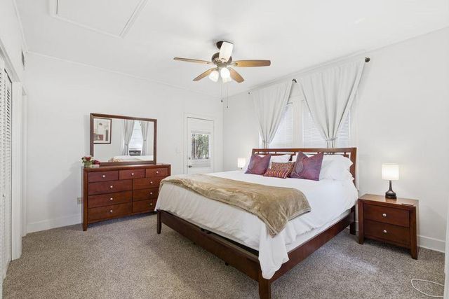 911 E 37th ST, Austin, TX 78705