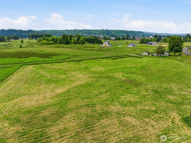 8203 Willow Grove Road, Longview, WA 98632