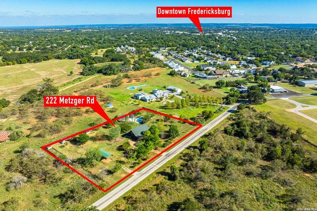 222 Metzger Road, Fredericksburg, TX 78624