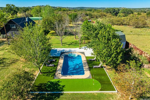 222 Metzger Road, Fredericksburg, TX 78624