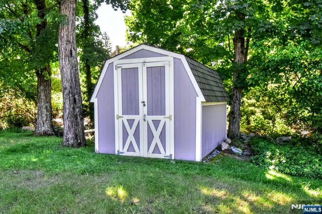 3 Richard Court, Butler Borough, NJ 07405