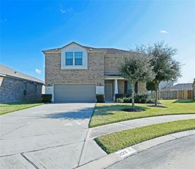 1123 Cloud Croft Lane, Richmond, TX 77469