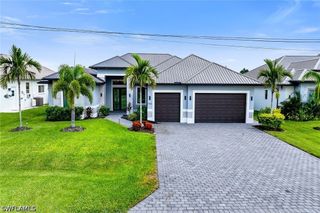 1905 SW 29th TER, Cape Coral, FL 33914