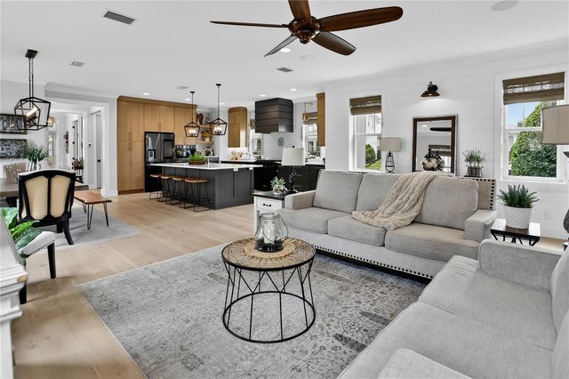 705 GARDEN WEST TERRACE, Winter Garden, FL 34787
