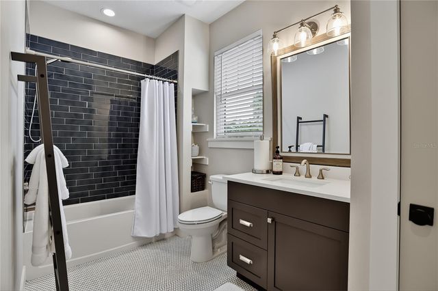 705 GARDEN WEST TERRACE, Winter Garden, FL 34787