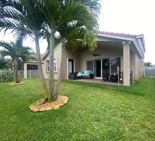 2202 SW Newport Isles Boulevard, Port St. Lucie, FL 34953