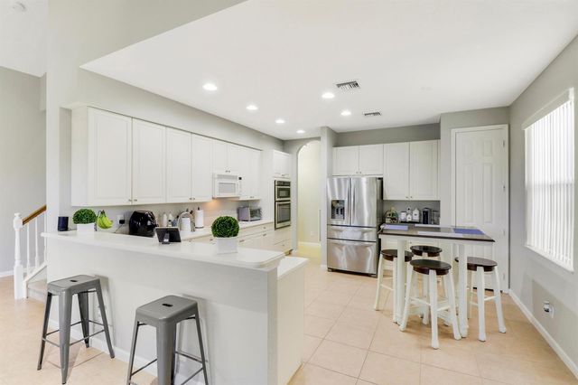 2202 SW Newport Isles Boulevard, Port St. Lucie, FL 34953