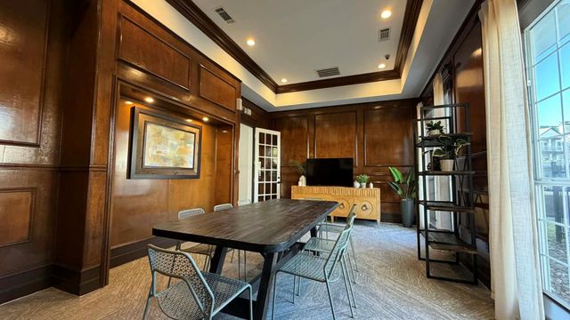 15000 W Airport Boulevard, Sugar Land, TX 77498
