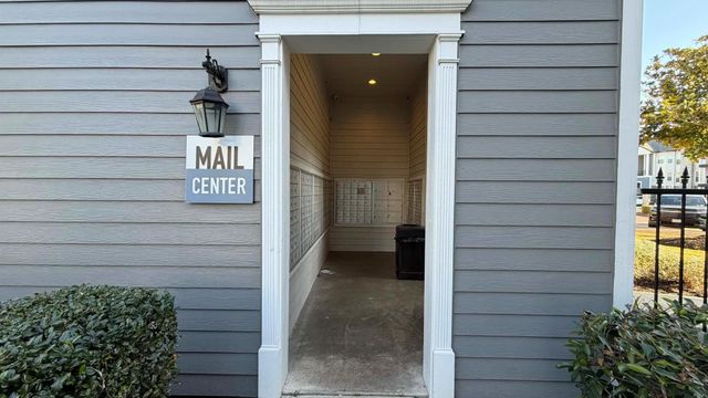 15000 W Airport Boulevard, Sugar Land, TX 77498