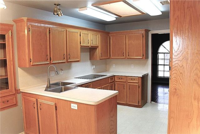 4125 Rapids Dr, Corpus Christi, TX 78410