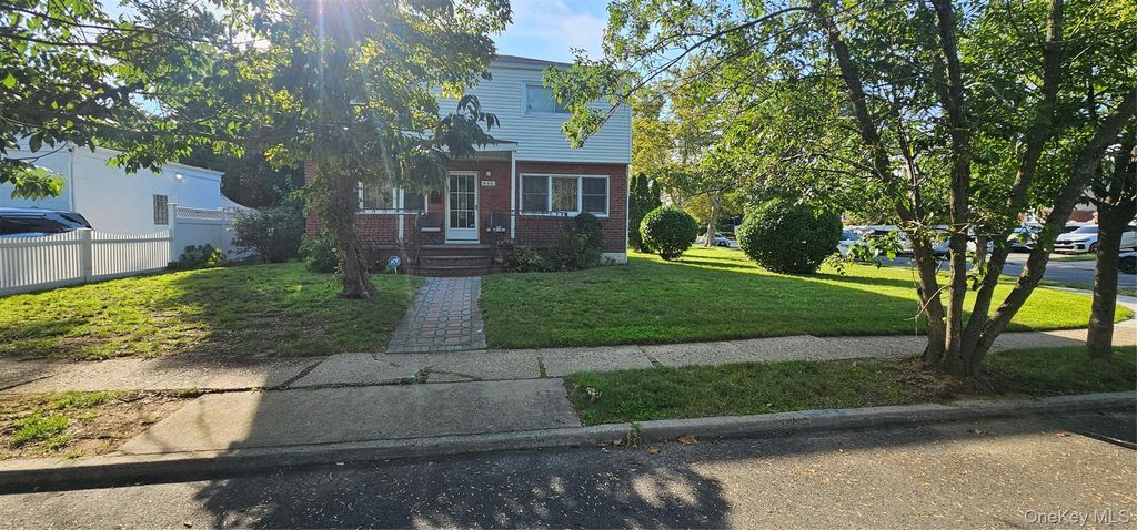 502 Croydon Road, Elmont, NY 11003