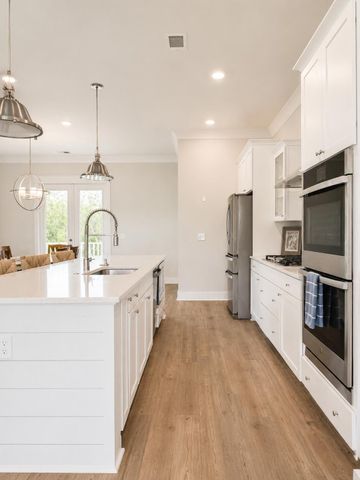 814 Kings Oak Court Unit 2, Charleston, SC 29492