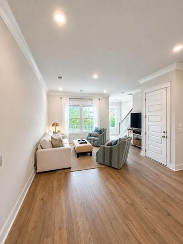 814 Kings Oak Court Unit 2, Charleston, SC 29492