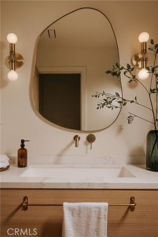 5557 Franrivers Avenue, Woodland Hills (los Angeles), CA 91367