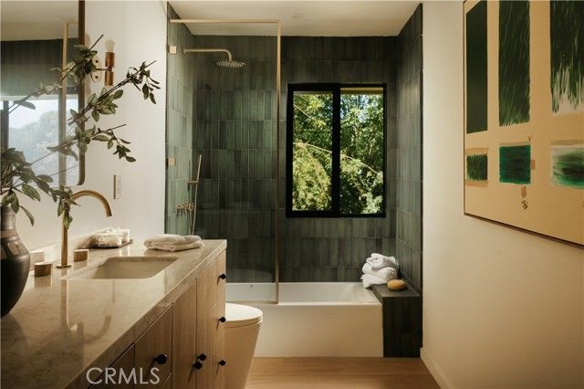 5557 Franrivers Avenue, Woodland Hills (los Angeles), CA 91367