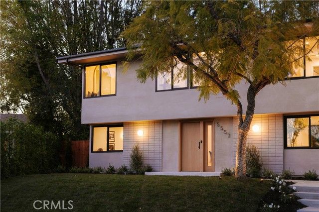 5557 Franrivers Avenue, Woodland Hills (los Angeles), CA 91367