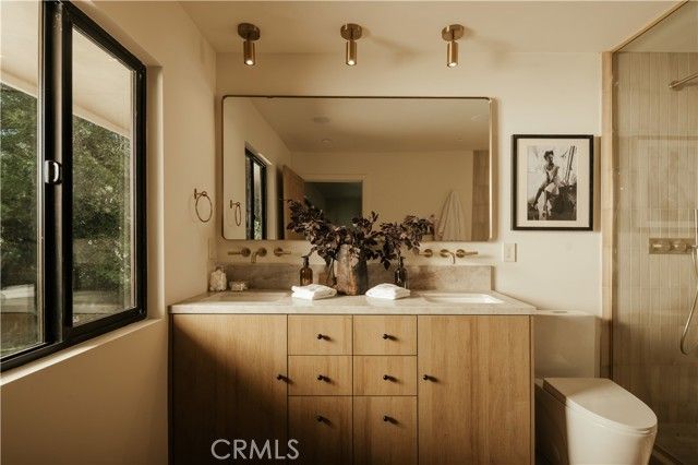 5557 Franrivers Avenue, Woodland Hills (los Angeles), CA 91367