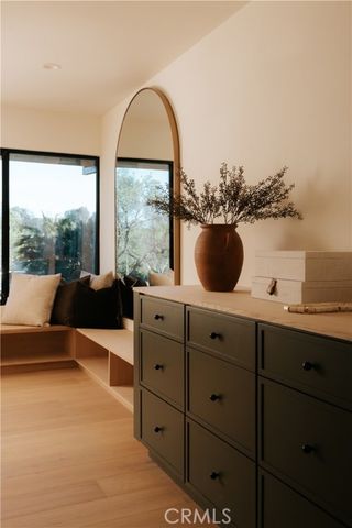 5557 Franrivers Avenue, Woodland Hills (los Angeles), CA 91367