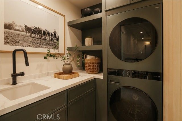 5557 Franrivers Avenue, Woodland Hills (los Angeles), CA 91367