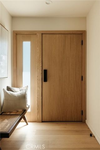 5557 Franrivers Avenue, Woodland Hills (los Angeles), CA 91367