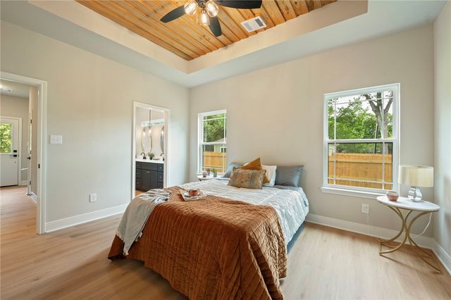 804 East 27th Street, Bryan, TX 77803