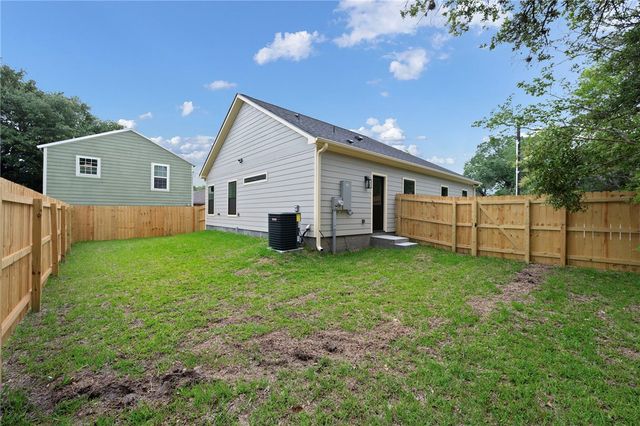 804 East 27th Street, Bryan, TX 77803